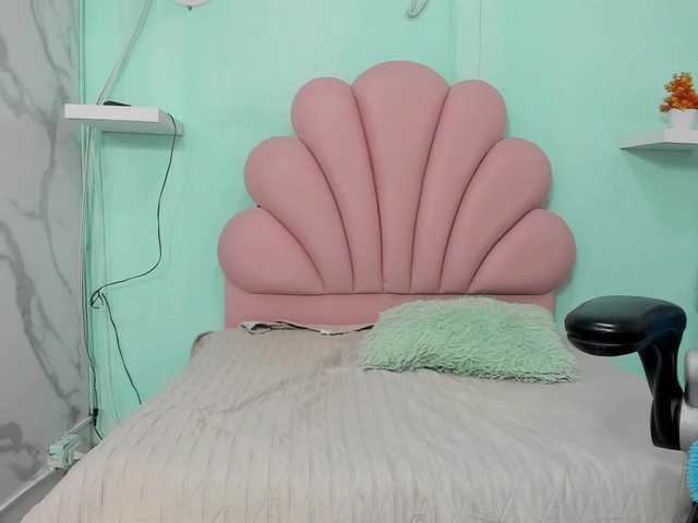valeria-martinez19 live cam on BongaCams