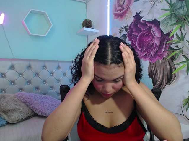 valeria-martinez19 live cam on BongaCams