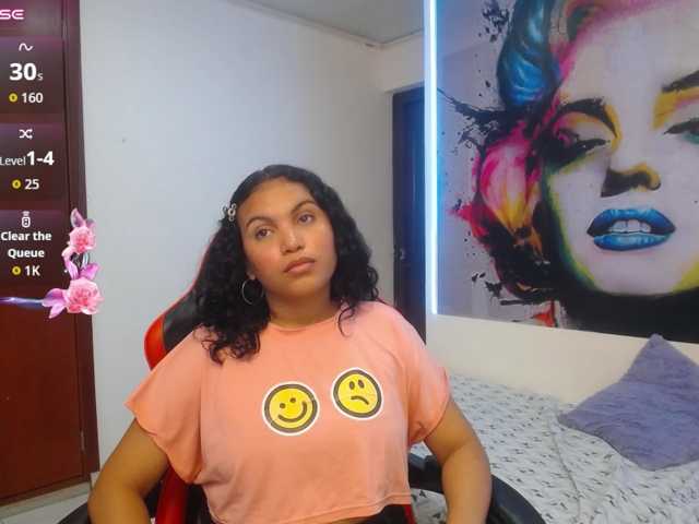 valeria-martinez19 live cam on BongaCams