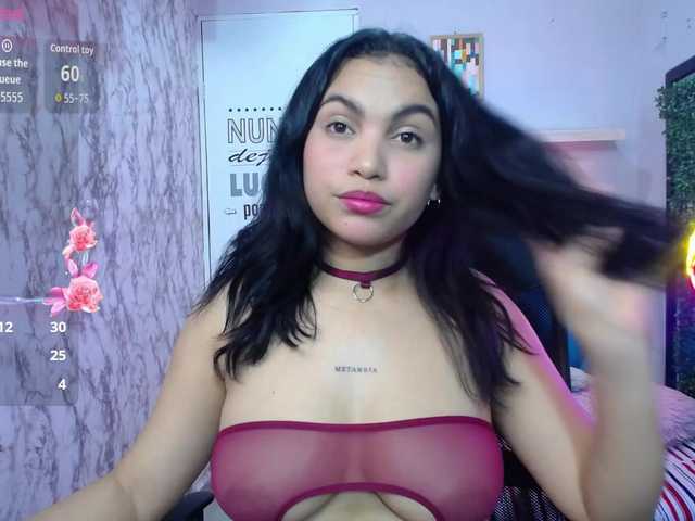 valeria-martinez19 live cam on BongaCams