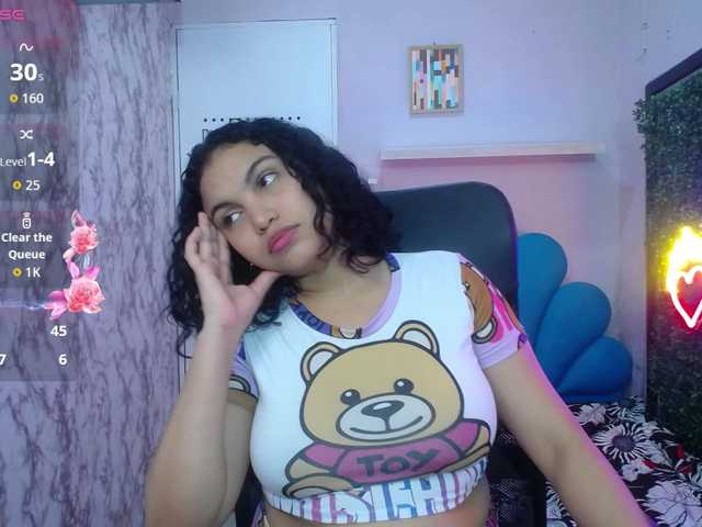 valeria-martinez19 live cam on BongaCams