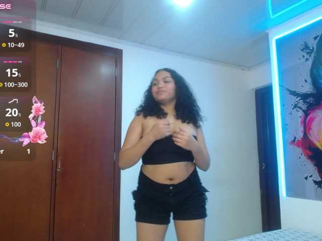valeria-martinez19 live cam on BongaCams