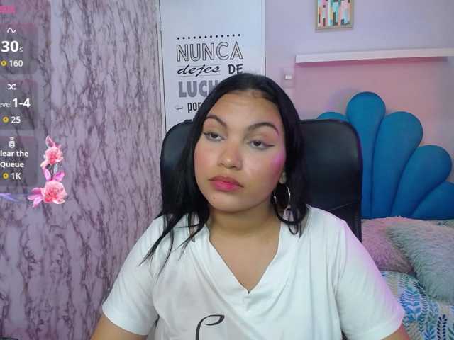 valeria-martinez19 live cam on BongaCams