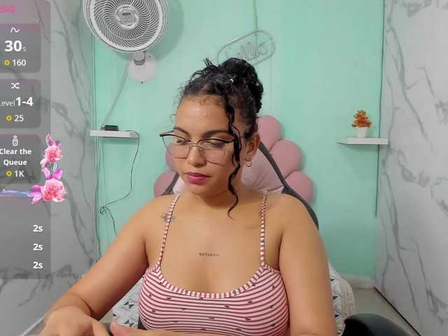 valeria-martinez19 live cam on BongaCams