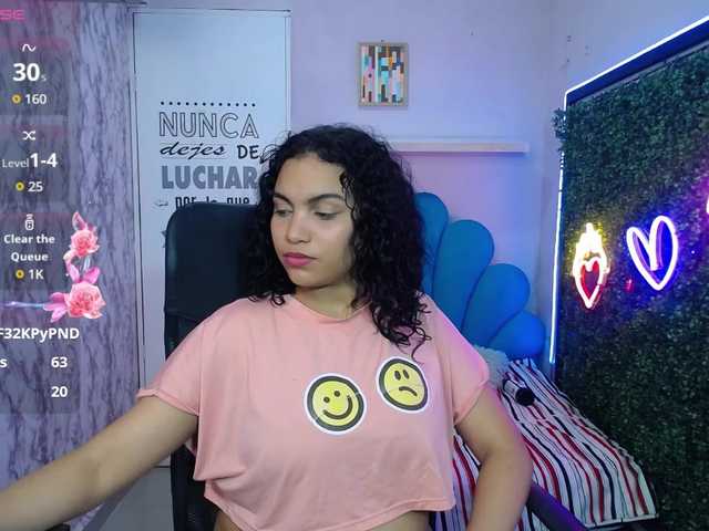 valeria-martinez19 live cam on BongaCams