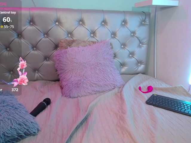 valeria-martinez19 live cam on BongaCams