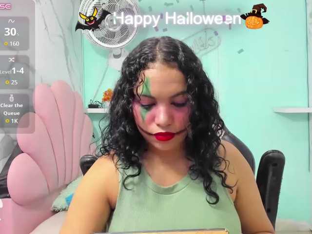 valeria-martinez19 live cam on BongaCams