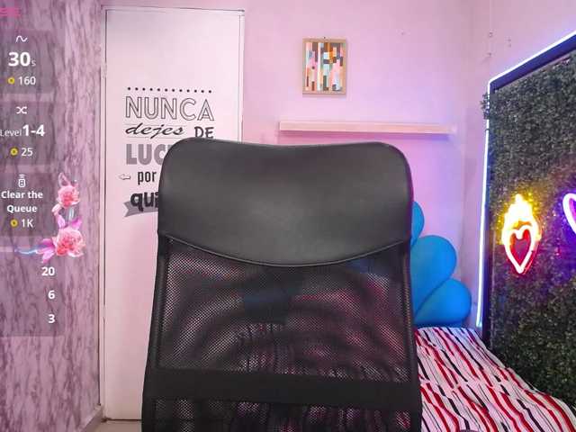 valeria-martinez19 live cam on BongaCams