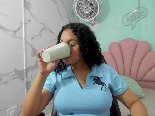 valeria-martinez19 valeria-martinez19