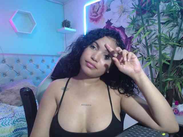 valeria-martinez19 valeria-martinez19