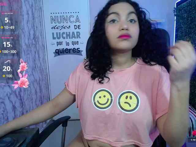 valeria-martinez... Live Webcam on BongaCams