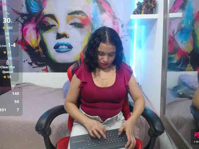 Model: valeria-martinez19