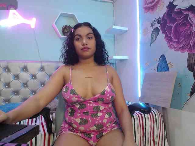 valeria-martinez19