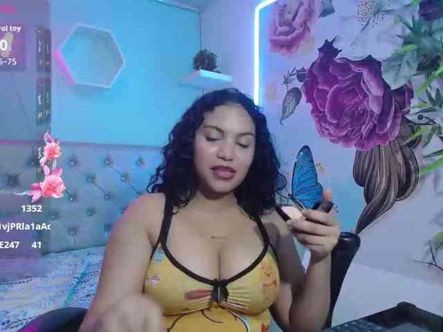 valeria-martinez19 valeria-martinez19