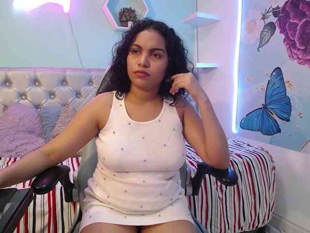 valeria-martinez19 valeria-martinez19