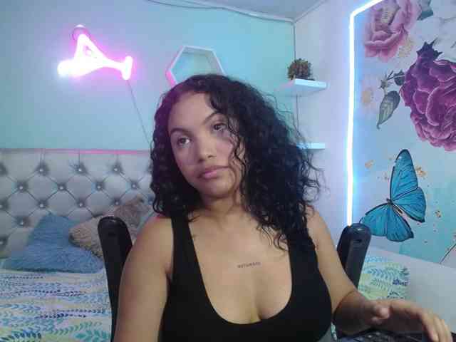 valeria-martinez19 webcam