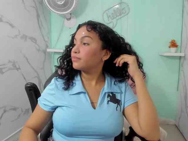 valeria-martinez19