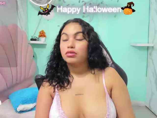 Вебкам-шоу valeria-martinez19