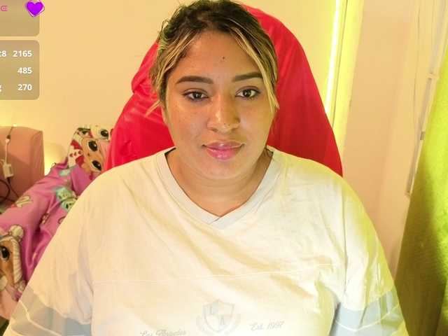 cardi-09 live cam on BongaCams