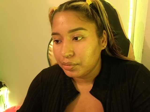 cardi-09 live webcam show
