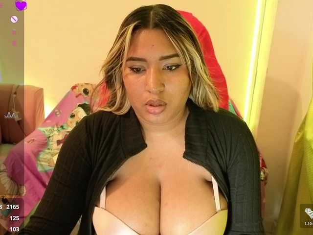 cardi-09 live cam on BongaCams