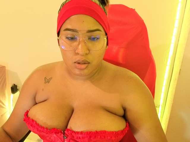 cardi-09 live cam on BongaCams