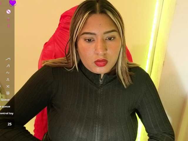 cardi-09 live cam on BongaCams