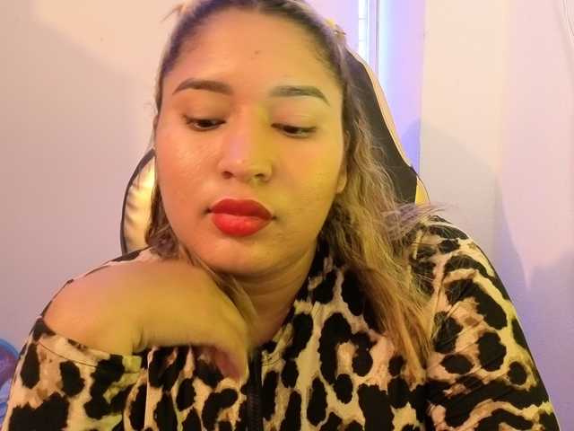 cardi-09 live webcam show