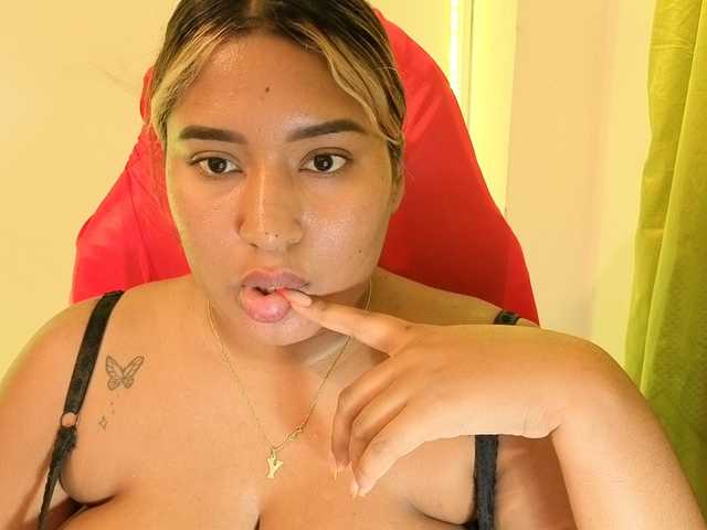 cardi-09 live cam on BongaCams