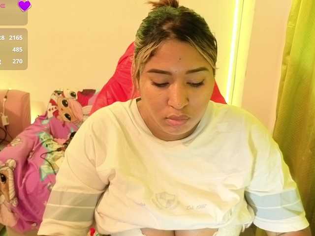 cardi-09 live cam on BongaCams