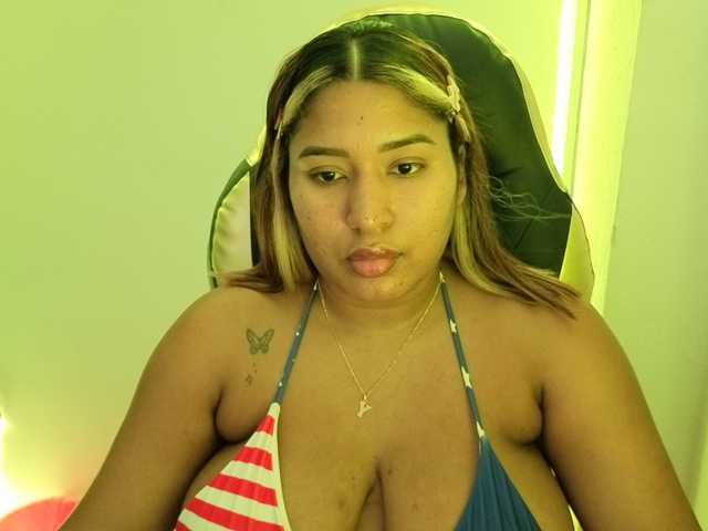 cardi-09 live cam on BongaCams