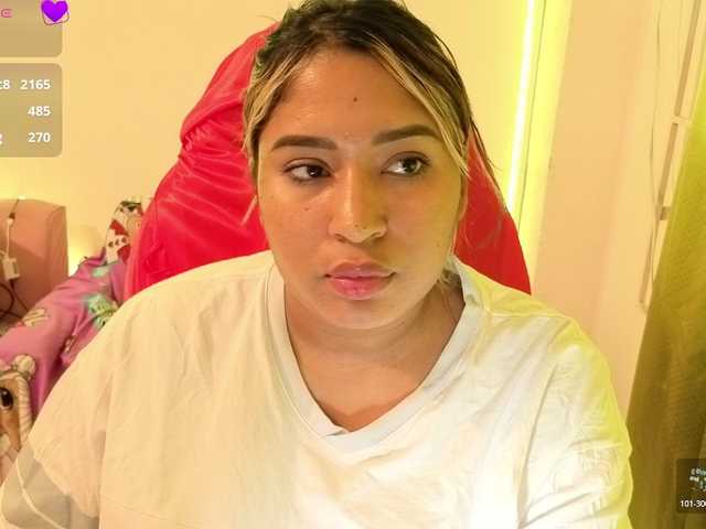 cardi-09 live cam on BongaCams