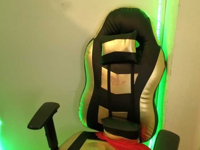 cardi-09 live cam on BongaCams