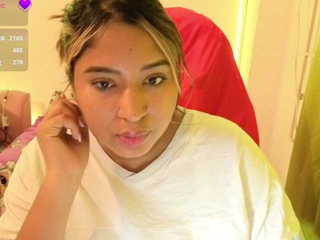 cardi-09 live cam on BongaCams