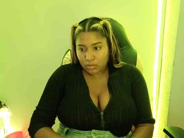 Cardi-09 - Girl 