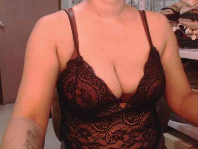 Denise32 webcam