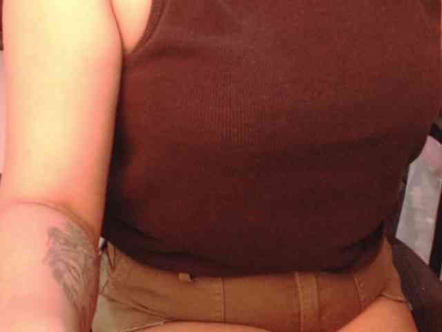 Denise32 webcam