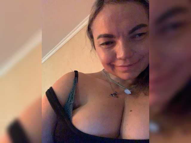 ElizavetaCream live on BongaCams