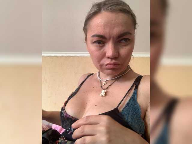ElizavetaCream live webcam show