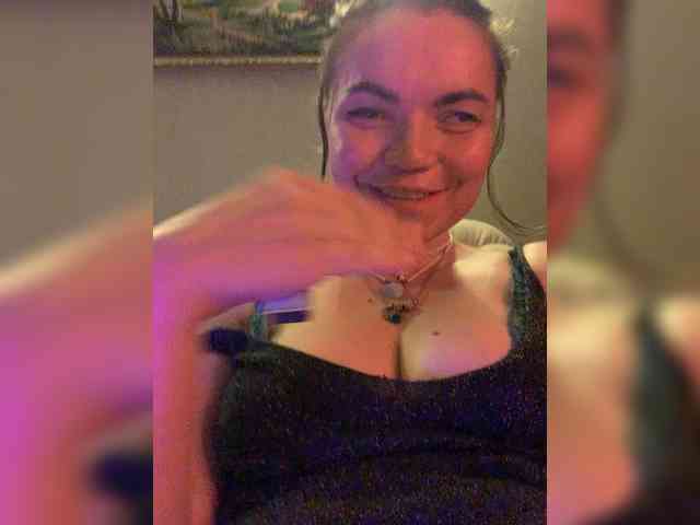 ElizavetaCream webcam