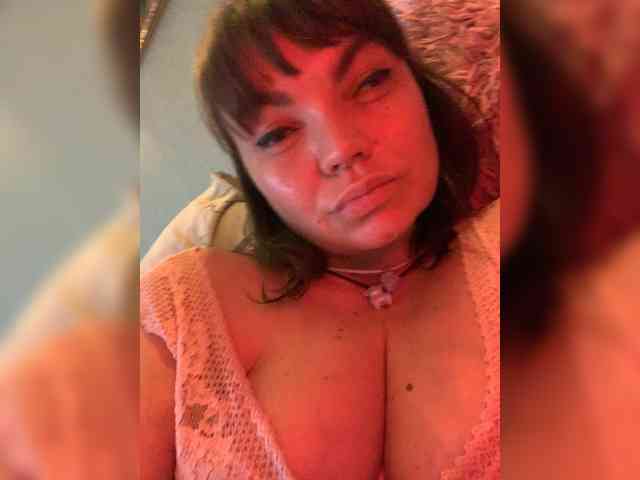 ElizavetaCream webcam
