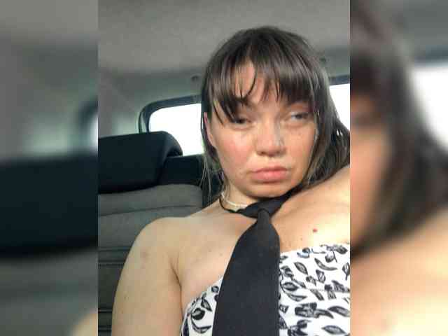 ElizavetaCream webcam