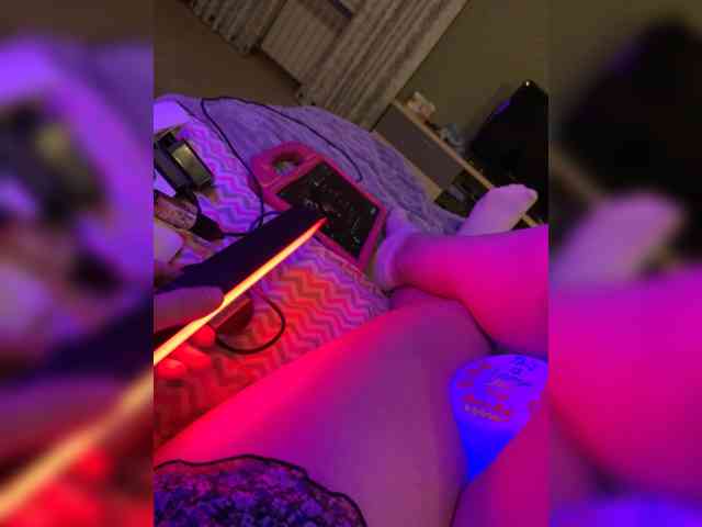 ElizavetaCream webcam