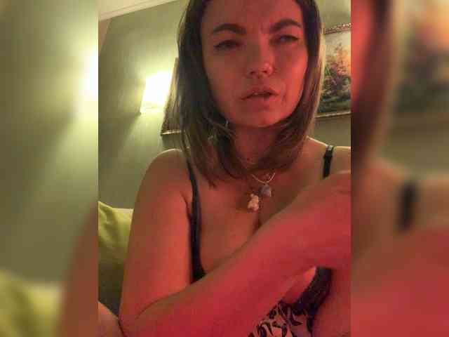 ElizavetaCream webcam