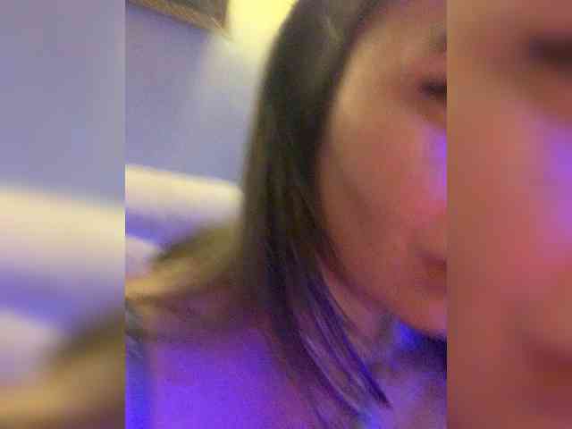 ElizavetaCream webcam