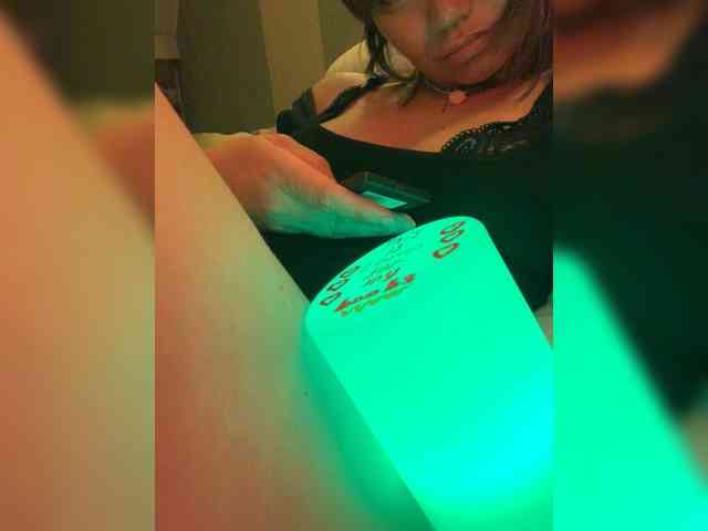 ElizavetaCream webcam