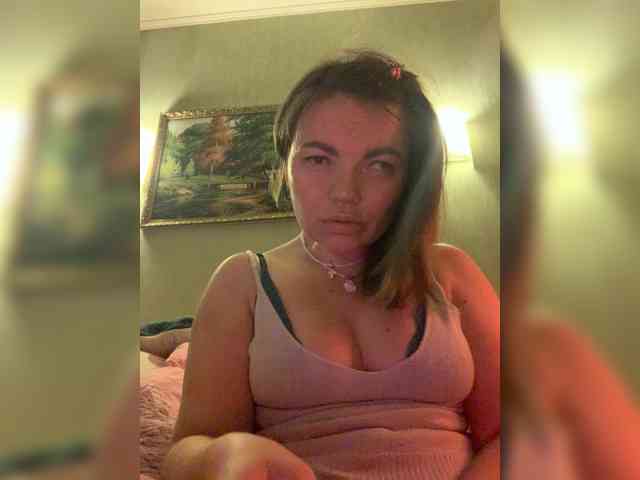 ElizavetaCream webcam