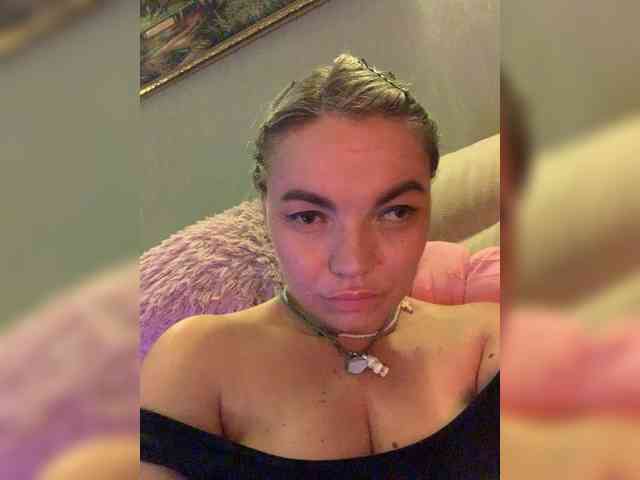ElizavetaCream Live Webcam on BongaCams