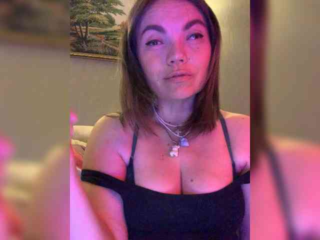 ElizavetaCream webcam
