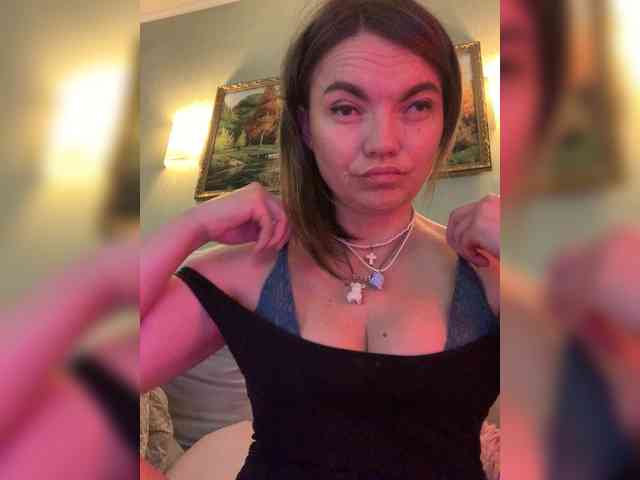 ElizavetaCream webcam